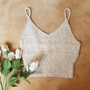 SOLD Debut summer knit crop top sz M/L